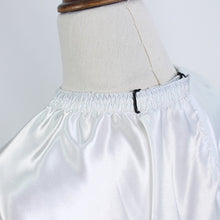 Load image into Gallery viewer, Custom Printed Salon and Barber Capes
